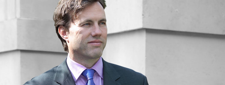 Damian McCarthy Employment Lawyer - experienced, highly regarded, uncompromising, results oriented