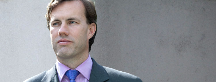 Damian McCarthy Employment Lawyer - experienced, highly regarded, uncompromising, results oriented